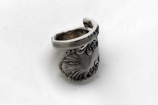Wrapped Spoon Ring Waldorf pattern from 1894