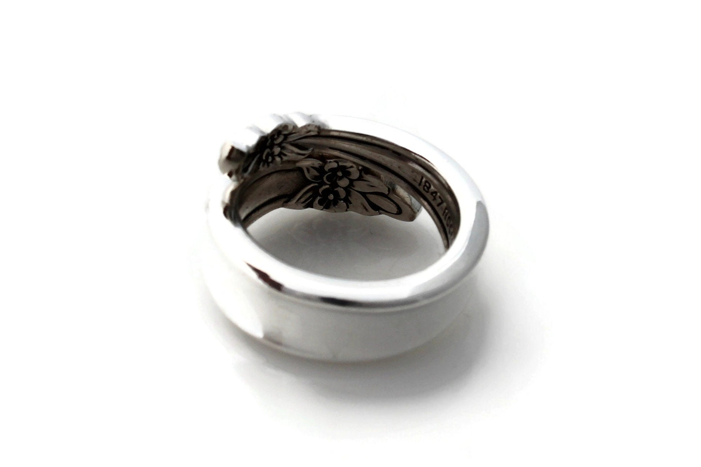 Spoon Ring Wrapped Garland Pattern
