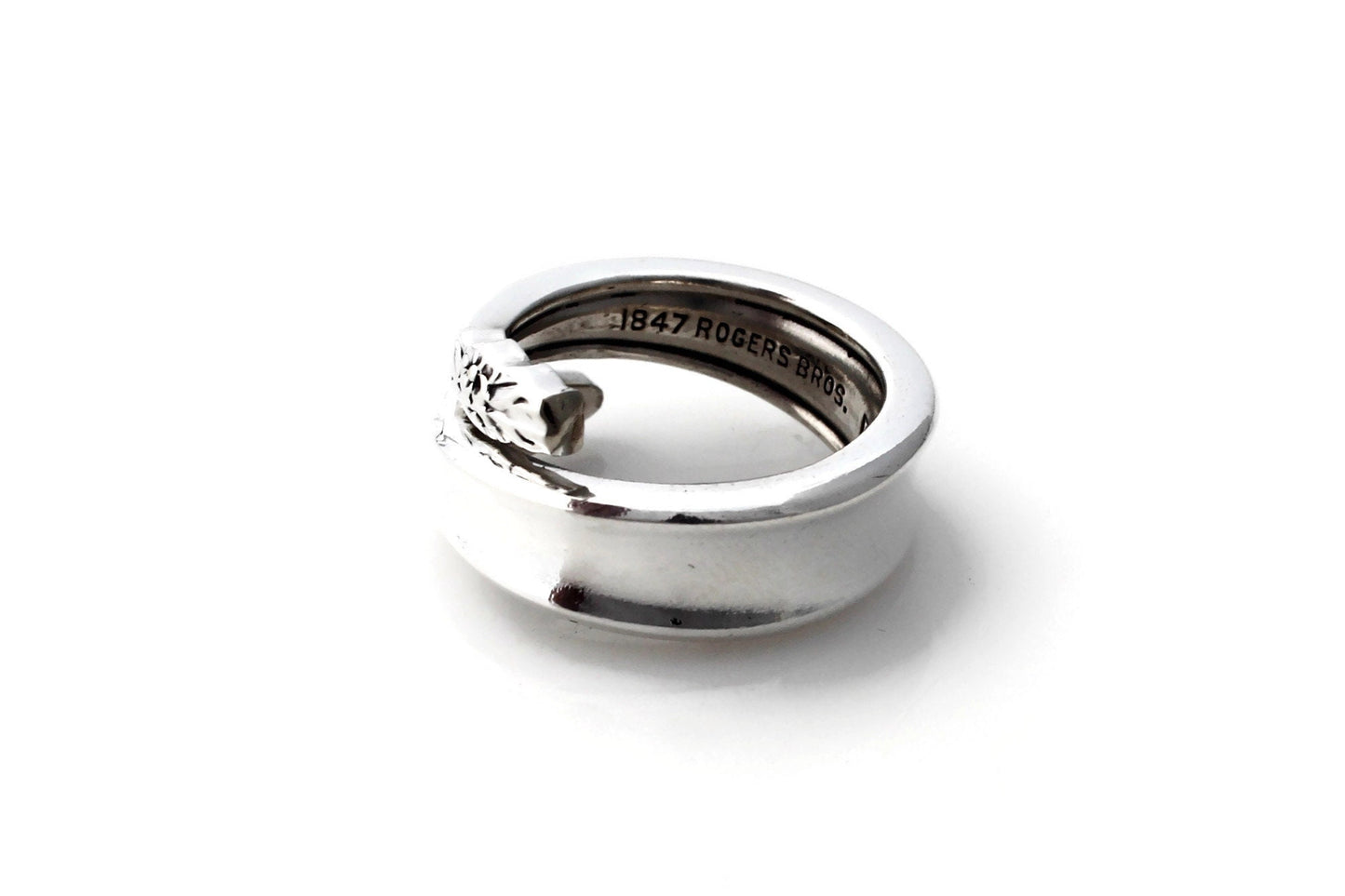 Spoon Ring Wrapped Garland Pattern