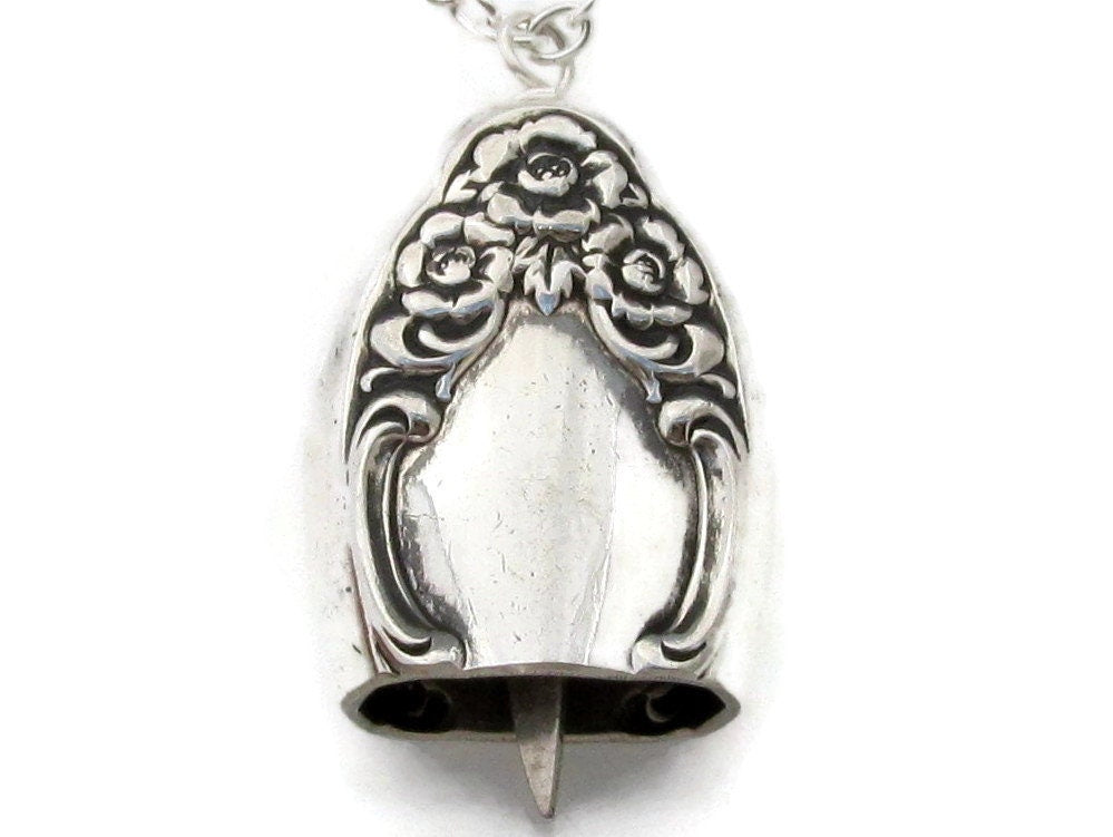 Fairy Bell Necklace Woodland Rose 1955