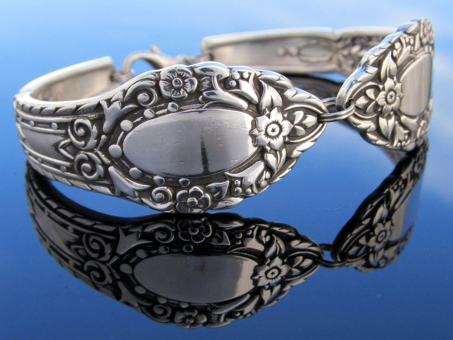 Silver Spoon Bracelet Rendezvous Old South