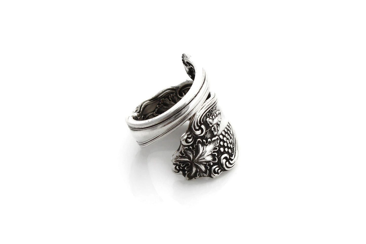 Spoon Ring Moselle Rare Grapes 1906