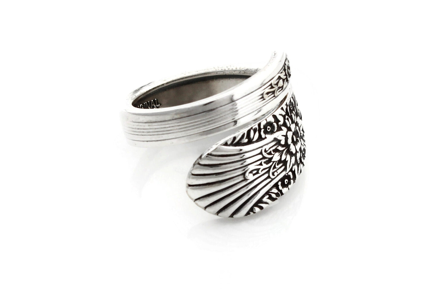 Silver Mist Wrapped Spoon Ring 1935 Marigold or Floral Silverware Jewelry
