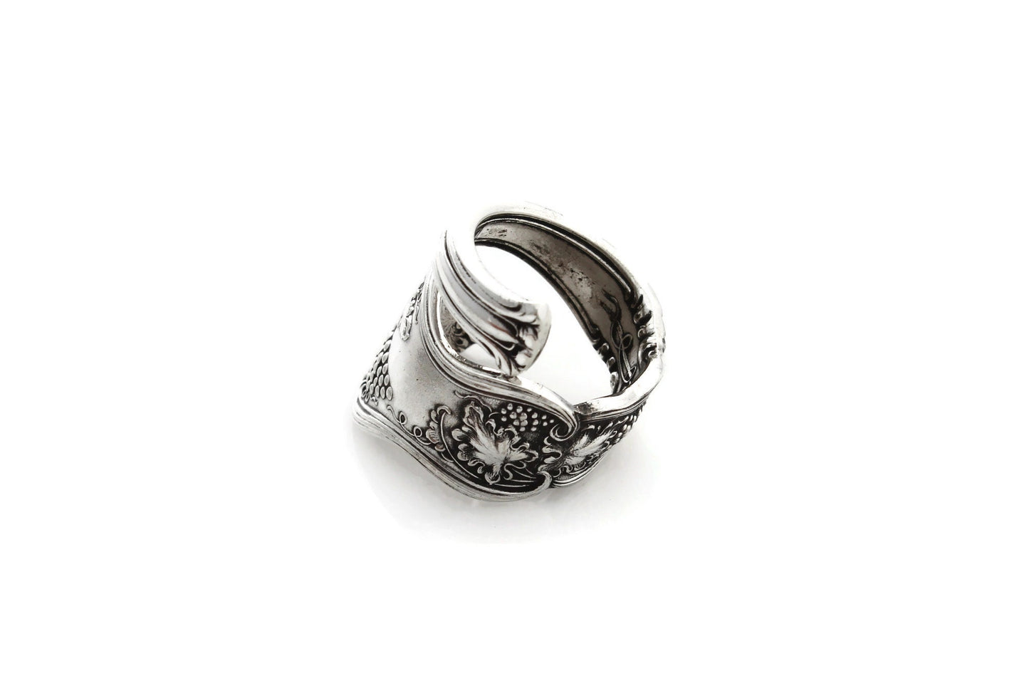 Spoon Ring Moselle Rare Grapes 1906