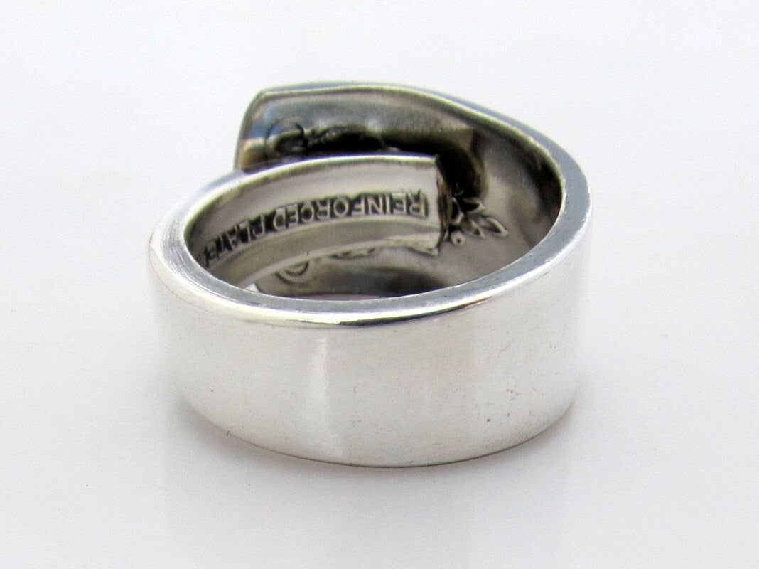 Spoon Ring Spring Charm