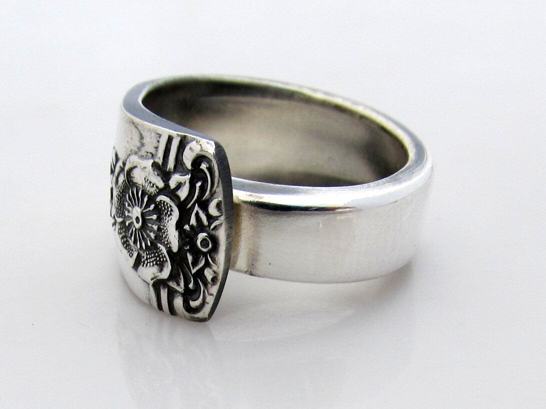 Spoon Ring Spring Charm