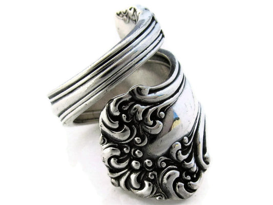 Avon Spoon Ring Wrapped Art Nouveau