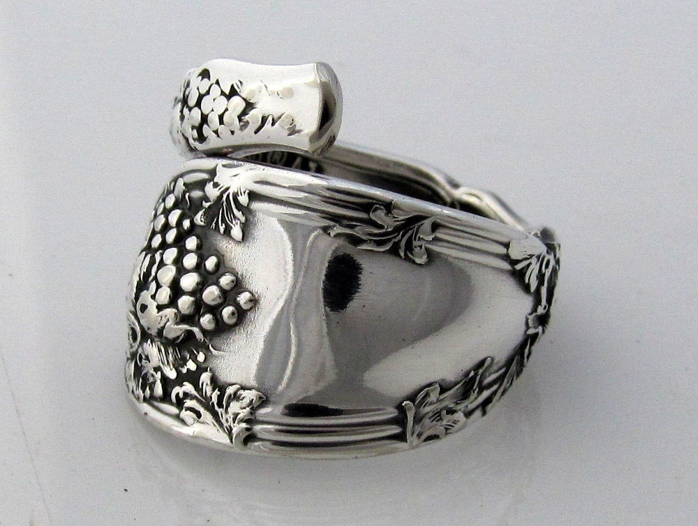 Small Demitasse Spoon Ring La Vigne Dainty Ring Art Nouveau Ring