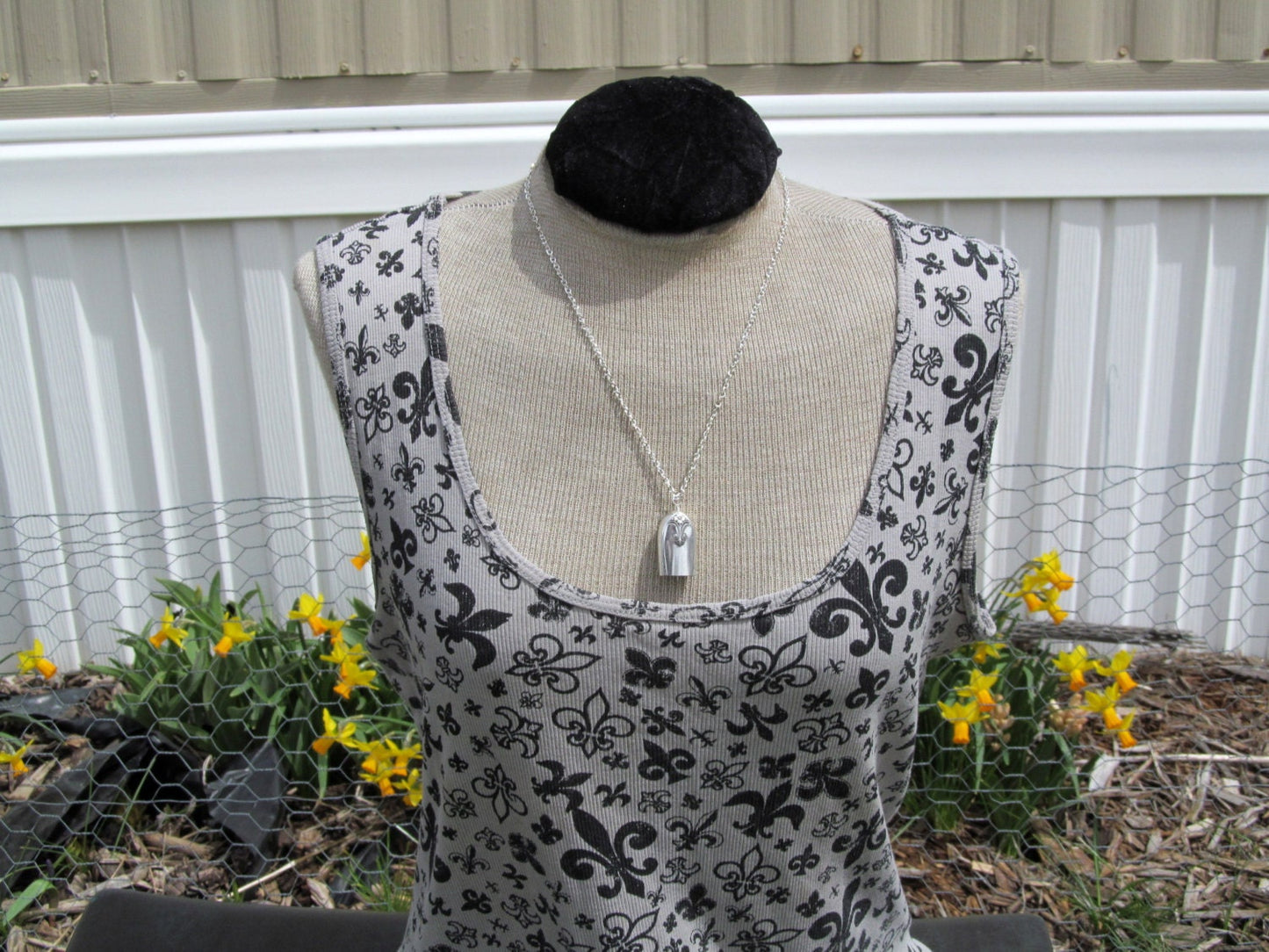 Silverware Bell Exquisite Pattern