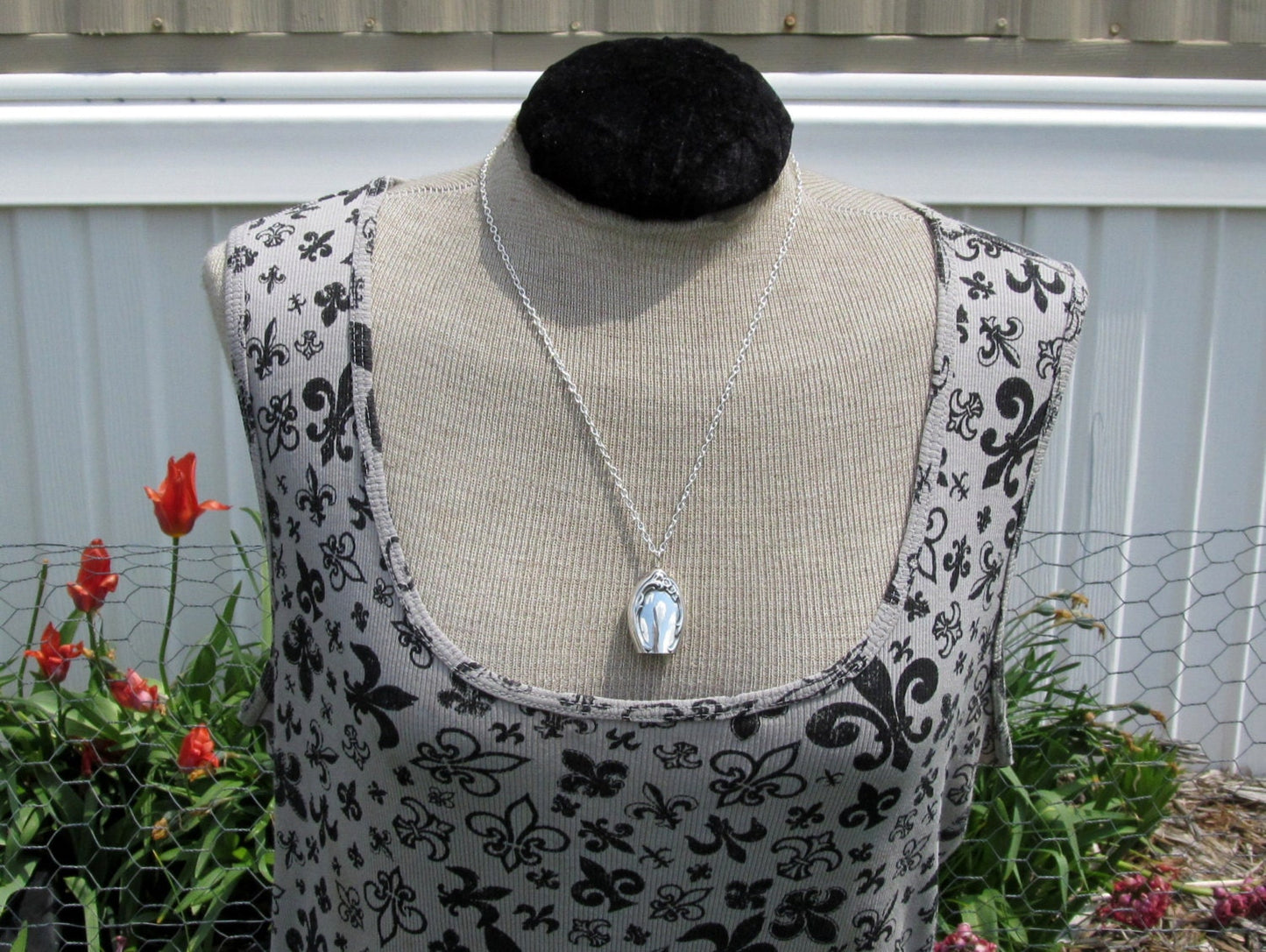 Fairy Bell Necklace Silver Moonlight