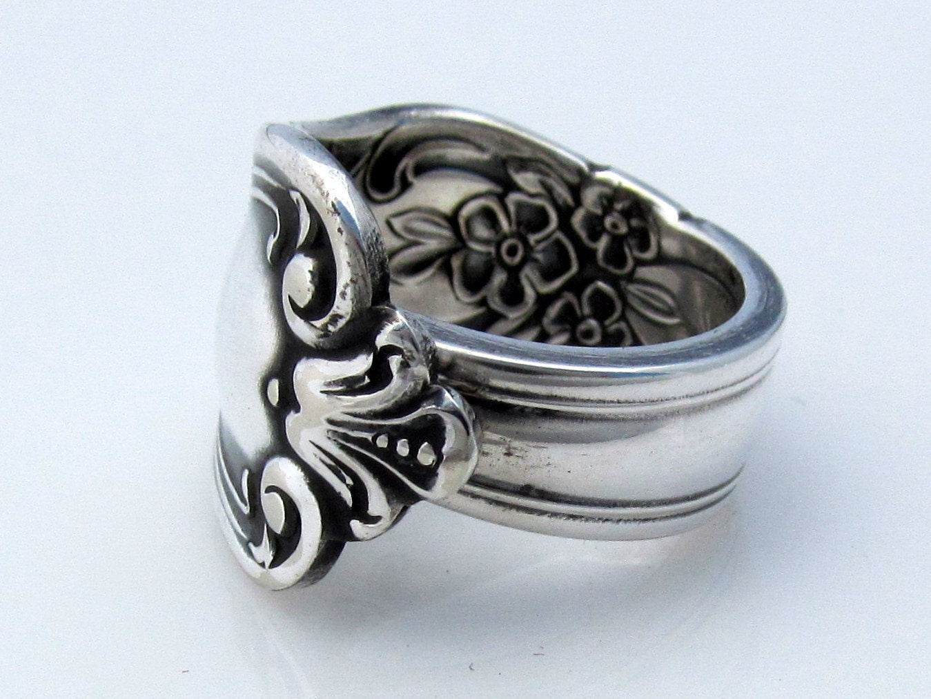 Spoon Ring Silver Valley Rose Thumb Ring