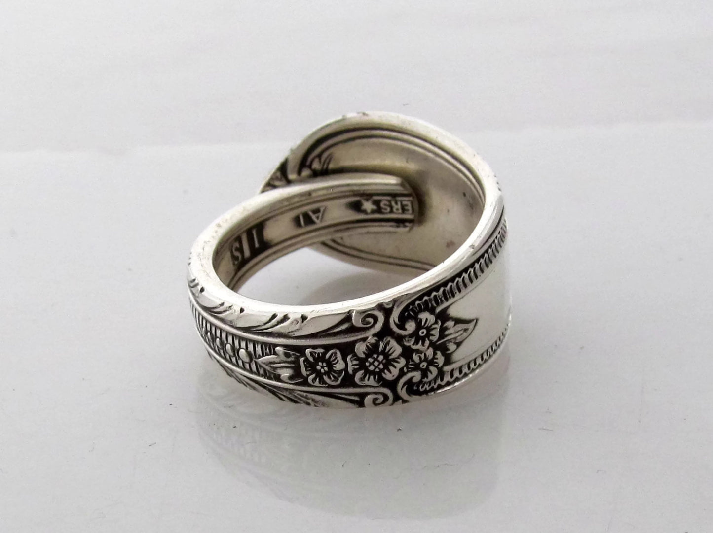 Spoon Ring Cotillion Pattern