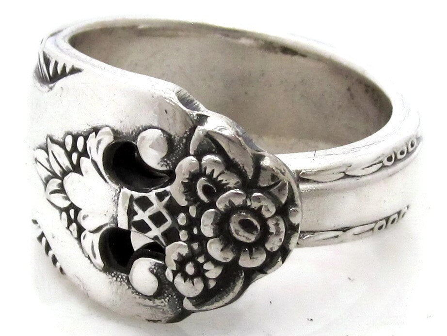 Spoon Ring Pierced Lovely Lady