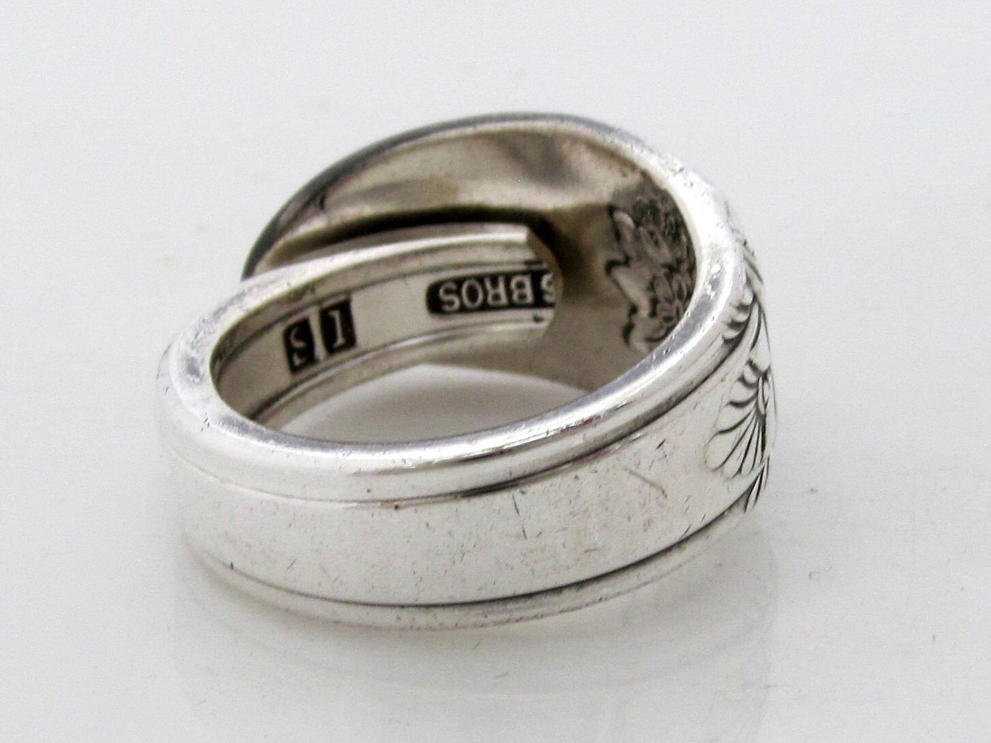 Spoon Ring First Love