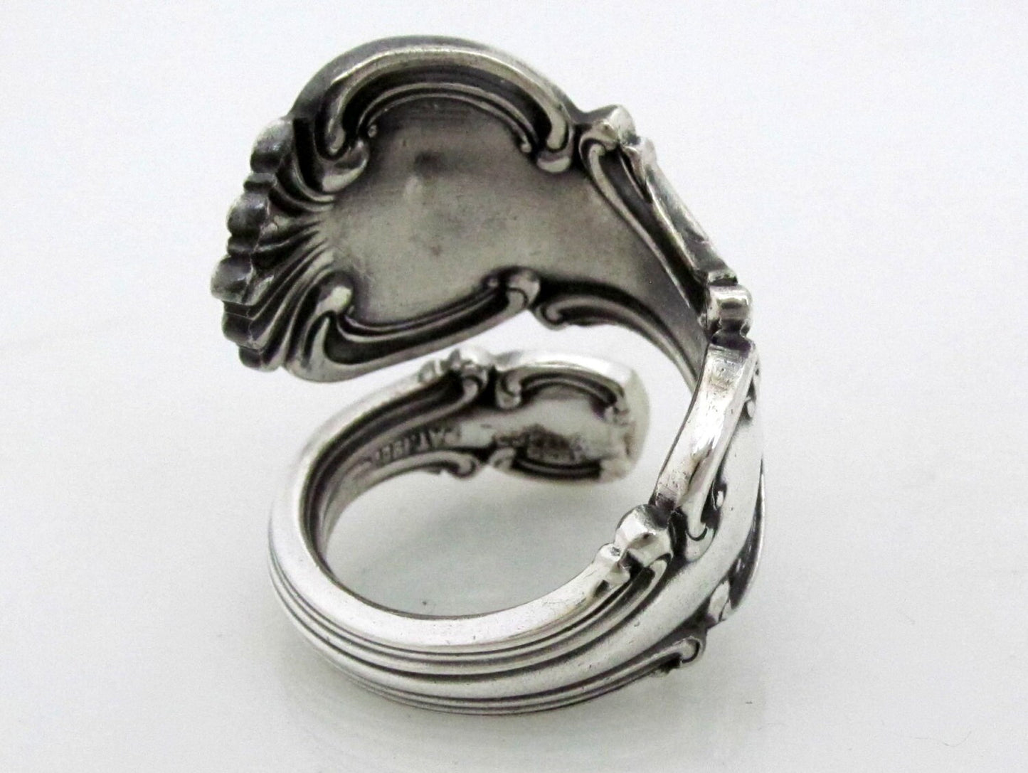 Authentic Spoon Ring V Monogram Troy By Wallace