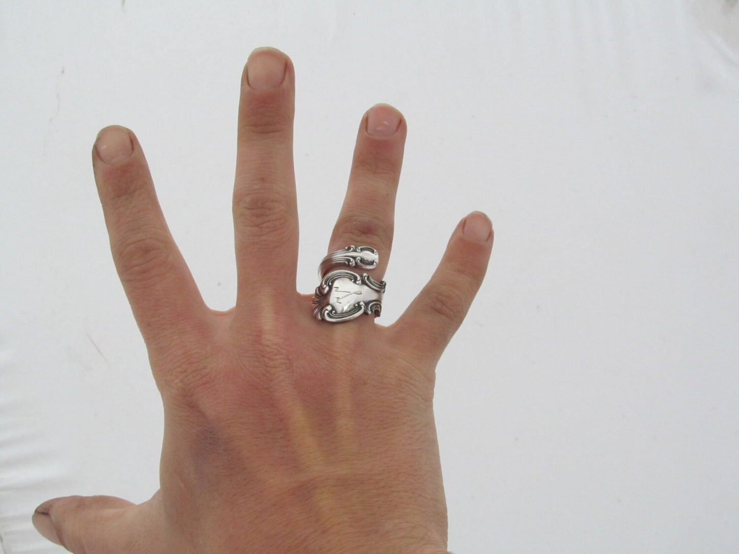 Authentic Spoon Ring V Monogram Troy By Wallace