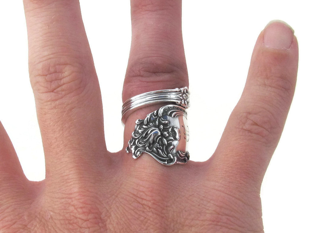 Altair Spoon Ring D Monogram - Choose Your Size 6-13