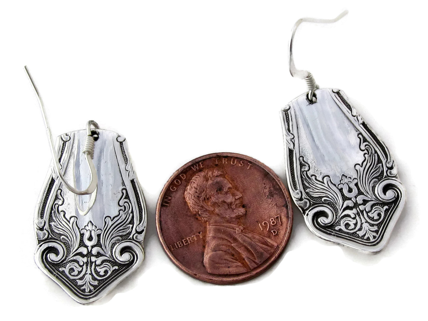 Alhambra Arrow Earrings