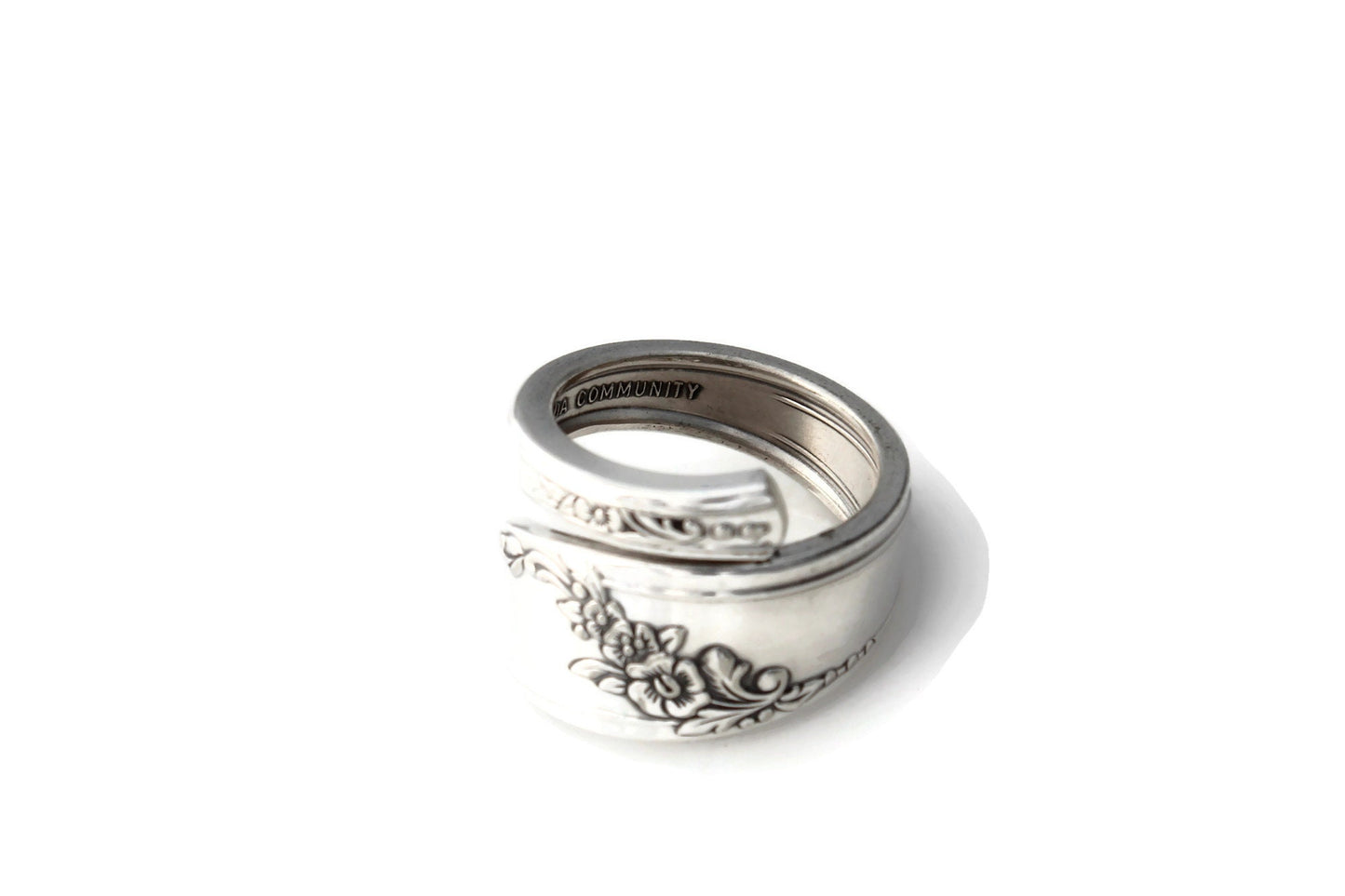 Spoon Ring Classic Queen Bess 1946