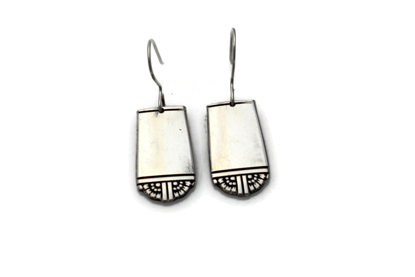 Awesome Art Deco Oakleigh Earrings 1937