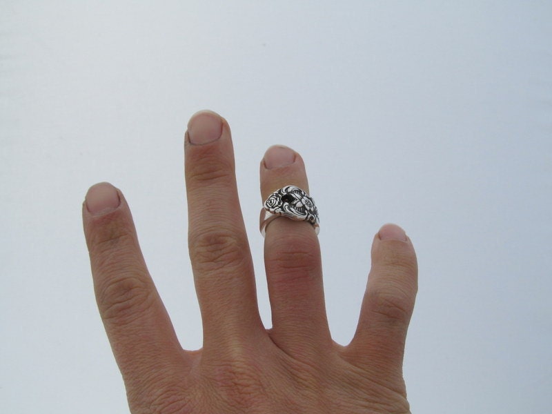Spoon Ring Distinction