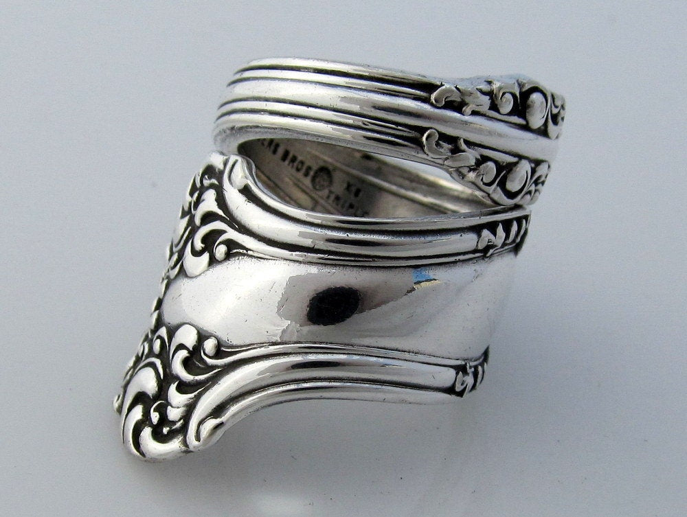Avon Spoon Ring Wrapped Art Nouveau