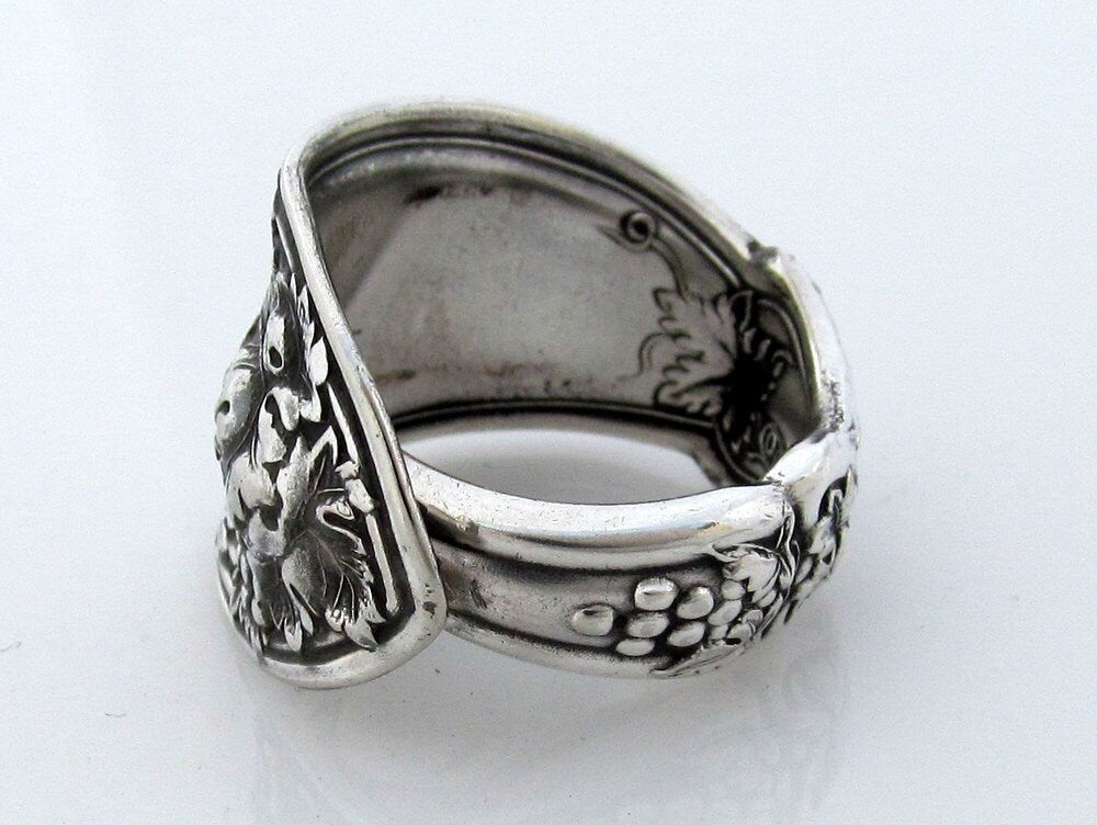 Rare Spoon Ring La Vigne