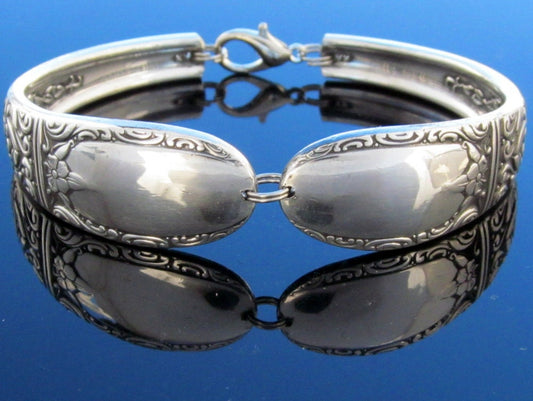 Spoon Bracelet Sweetheart Pattern 1946