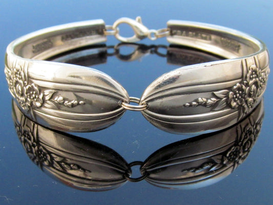 Religious Spoon Bracelet Triumph