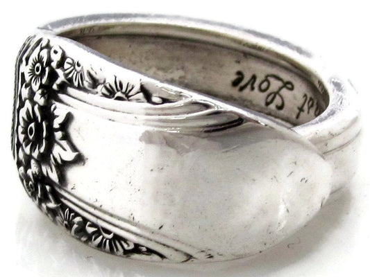 Spoon Ring First Love