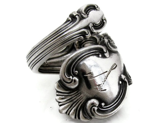 Authentic Spoon Ring V Monogram Troy By Wallace