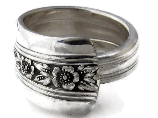 Authentic Art Deco & Retro Spoon Ring Louisiane 1938