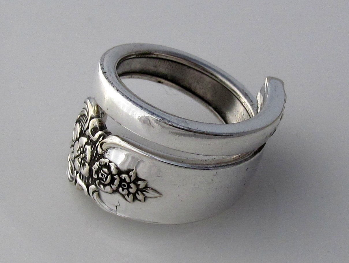 Pierced Spoon Ring Wrapped Distinction