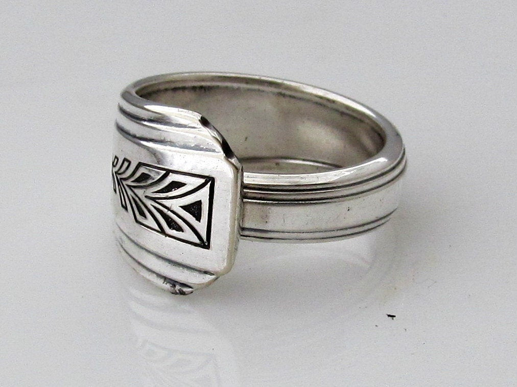 Art Deco Spoon Ring Clarion
